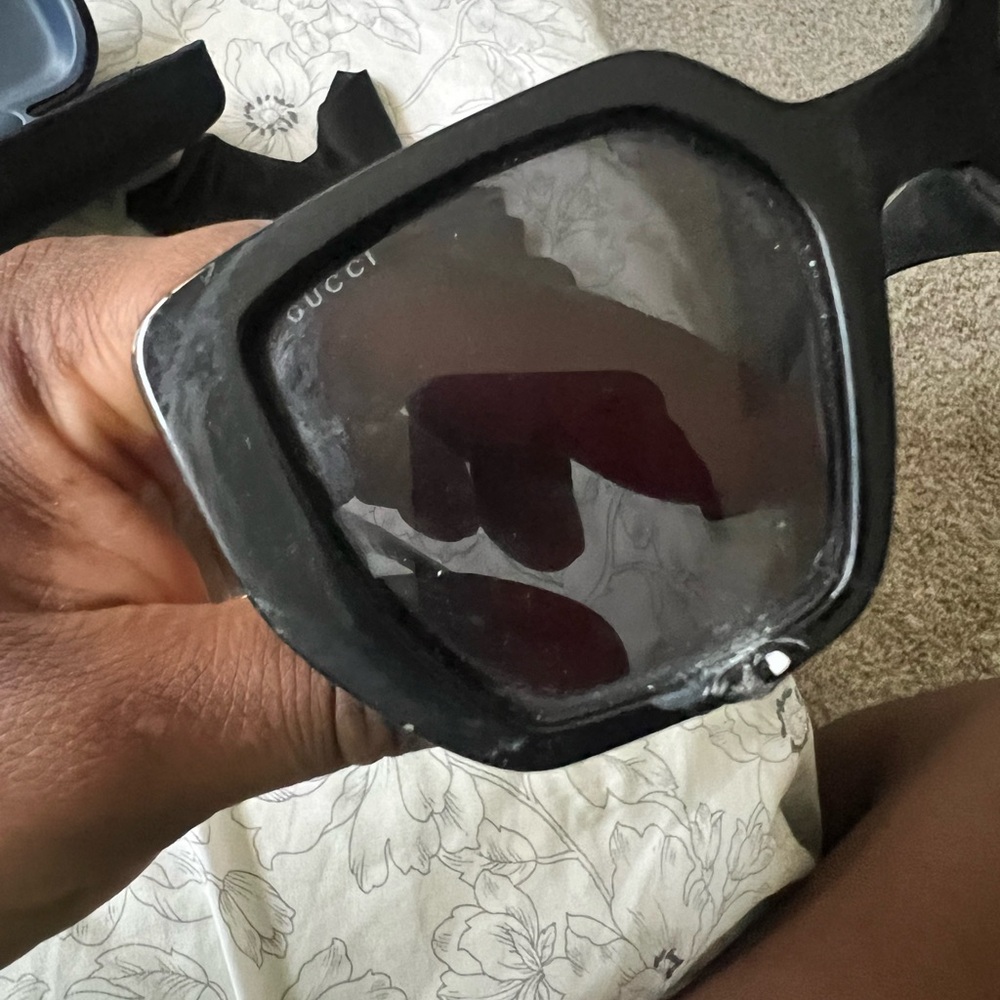Gucci sunglasses - Picture 4 of 6